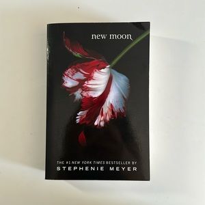 Twilight Saga, New Moon Book